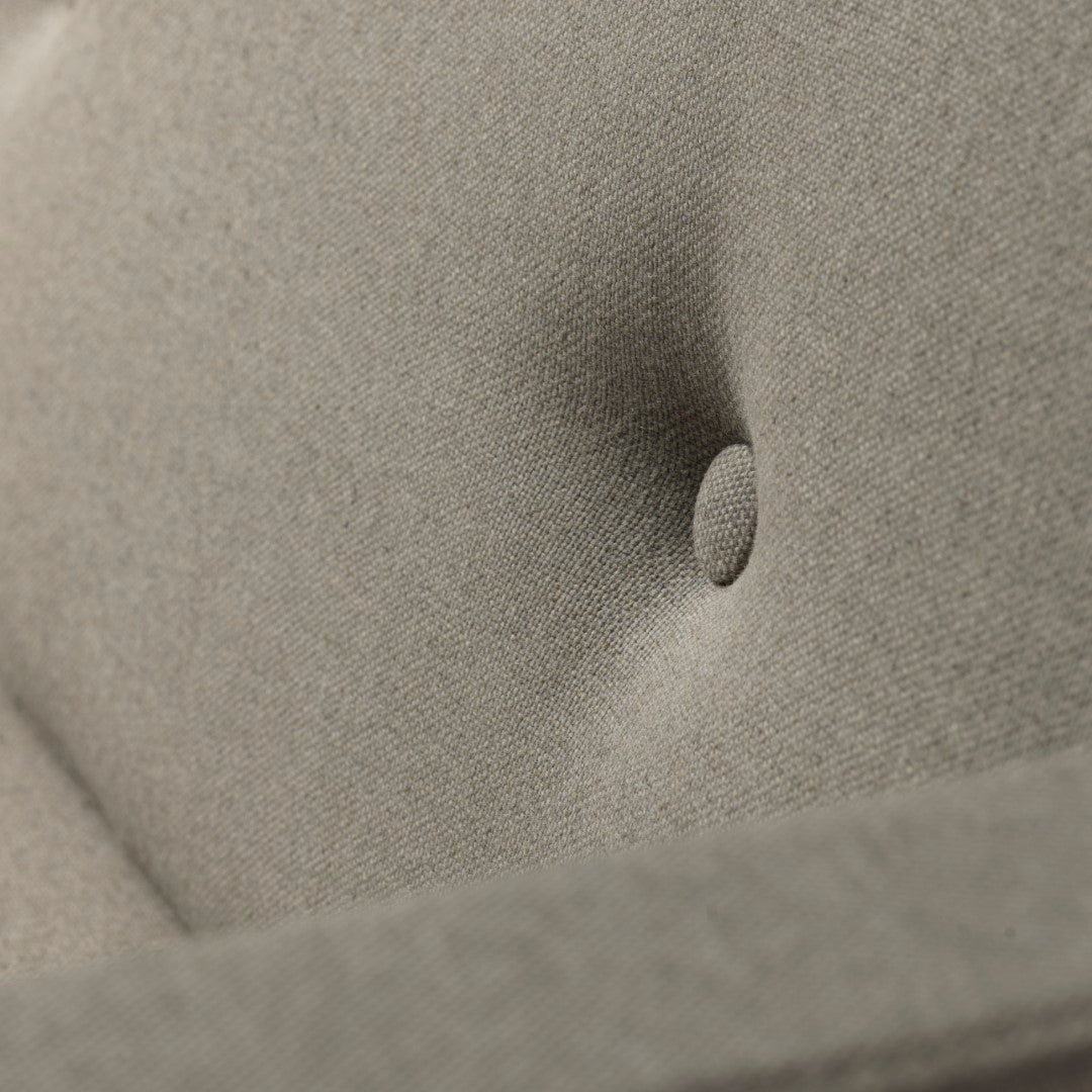 L42 Firhøj 2,5 pers. sofa i Stål Lysebrun/Beige af Unit10