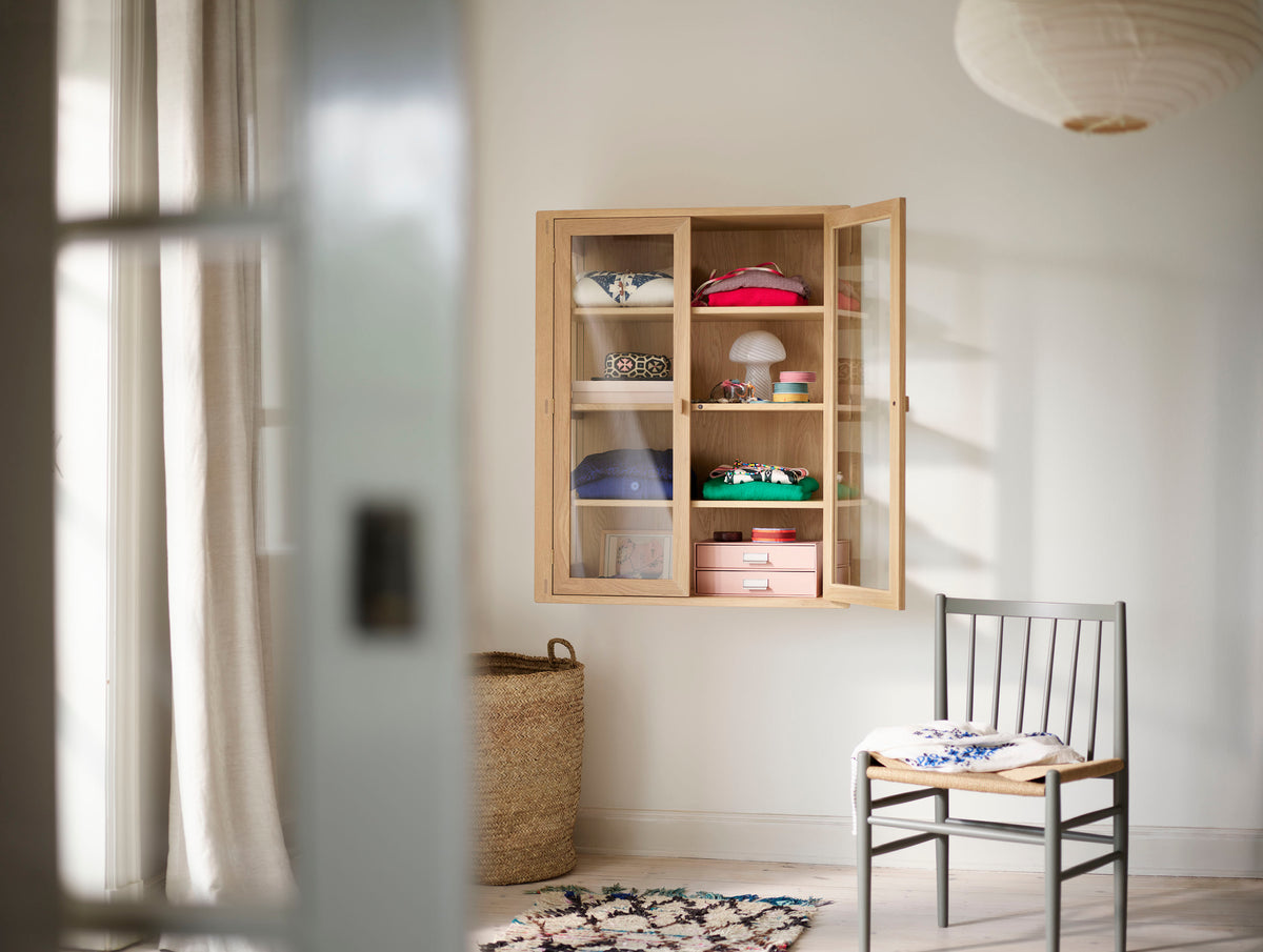 J80 - Stuhl - Buche - Moss Grey - Lifestyle 1