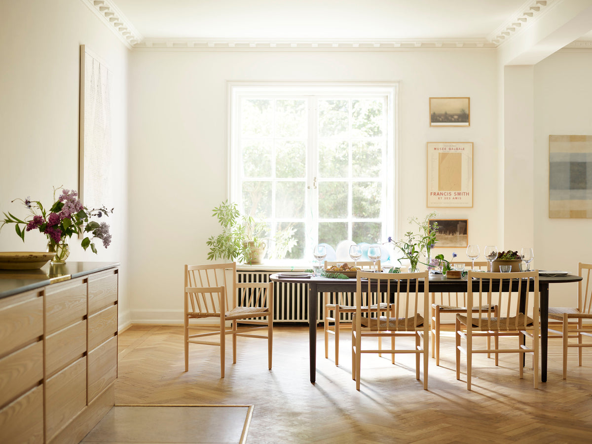 J81 - Stuhl - Eiche - Lackiert - Lifestyle 2