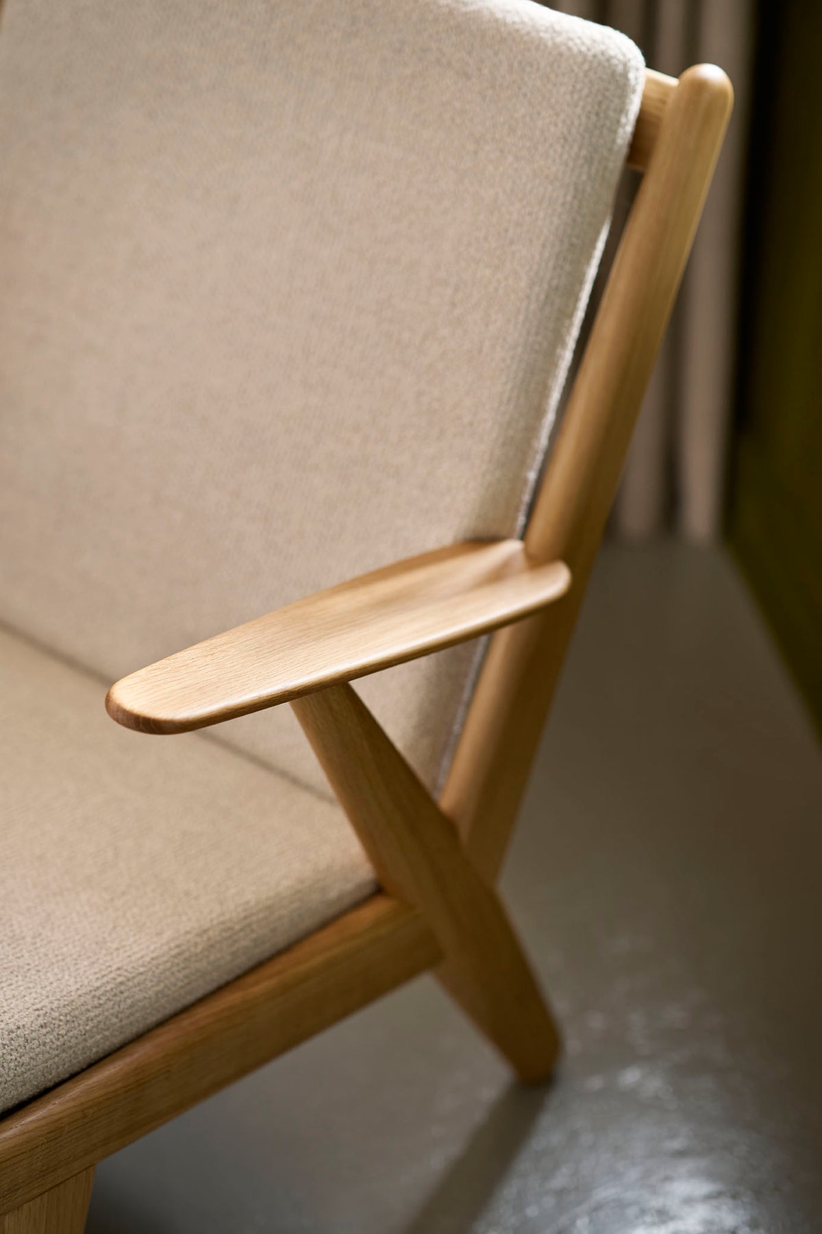 J53 - Lehnstuhl - Eiche - Beige - Lifestyle 1